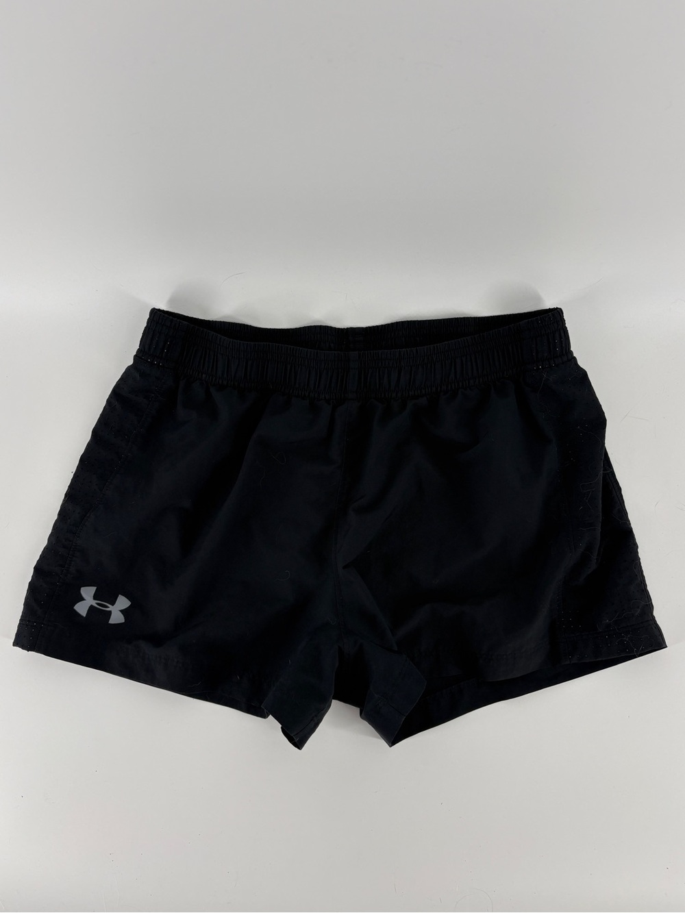 Under Armour Loose Fit Girl’s Black Athletic Shorts